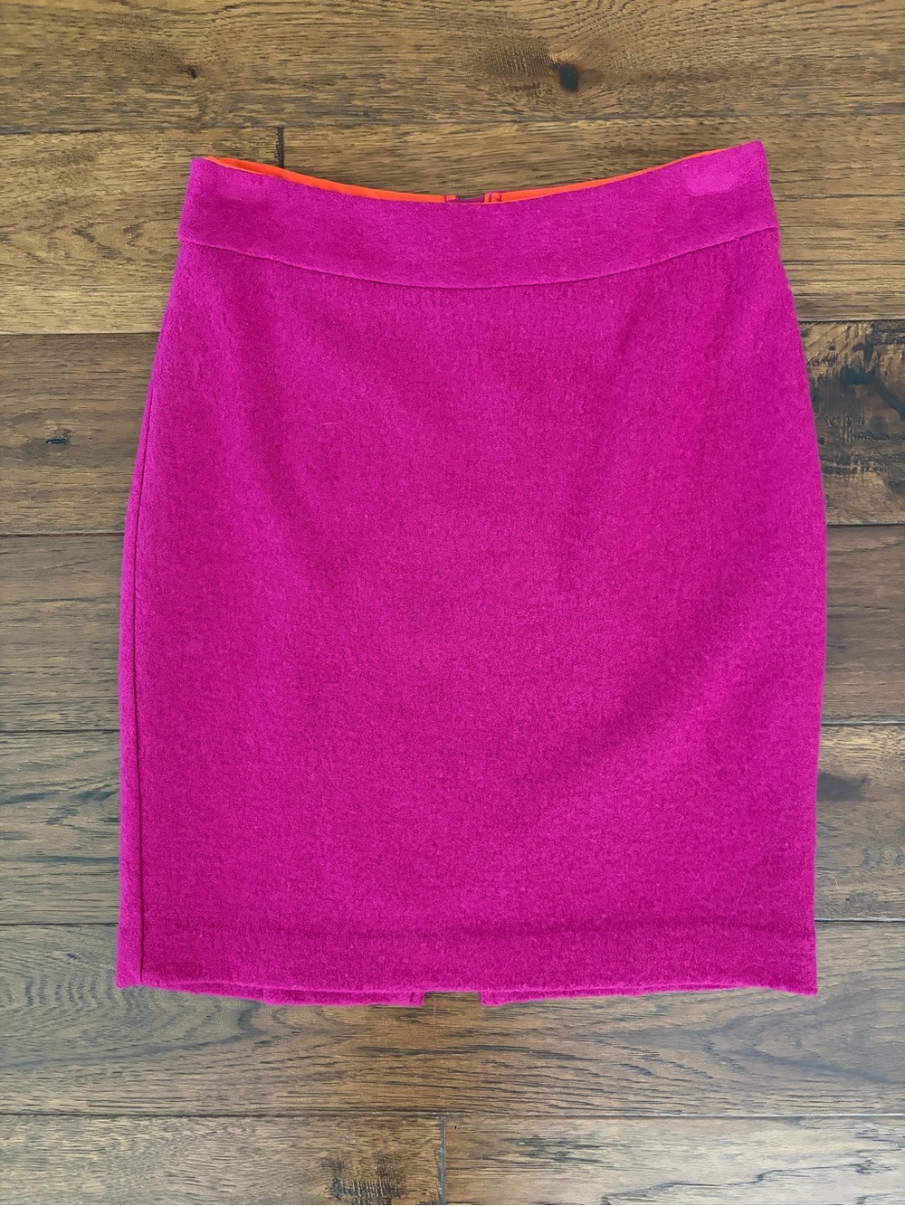 banana republic fuchsia pencil skirt